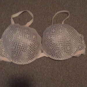 Victoria Secret very sexy push up bra